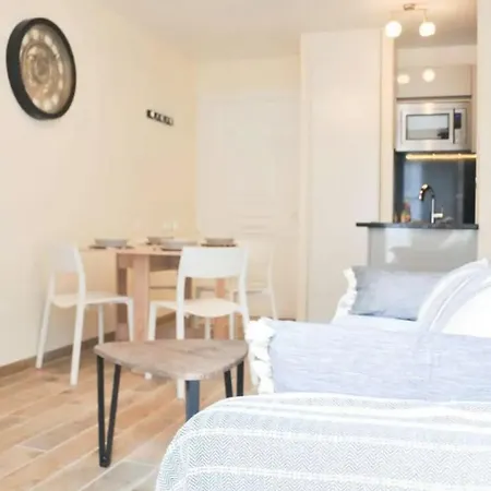 Le Bouloir-appartement Avec Balcon Et Parking Prive