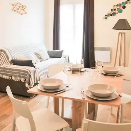 Le Bouloir-appartement Avec Balcon Et Parking Prive Apartment *